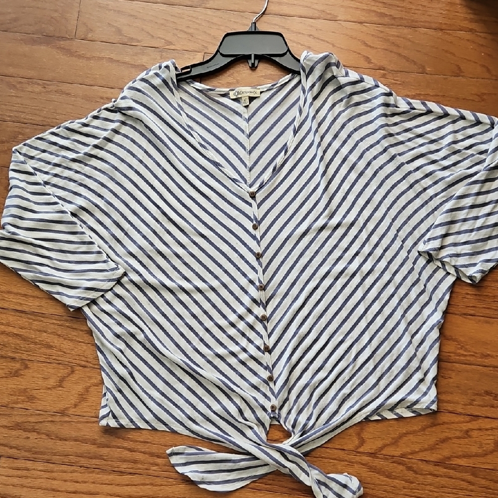 DEMOCRACY STRIPED KNIT TIE-FRONT TOP sz L